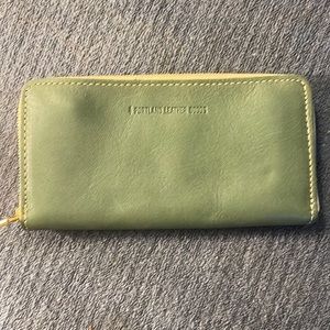 Portland Leather Accordion Zip Wallet